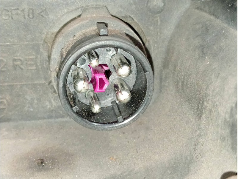 Recambio de faro derecho para audi a6 berlina (c4) 2.8 referencia OEM IAM 14050602RE  