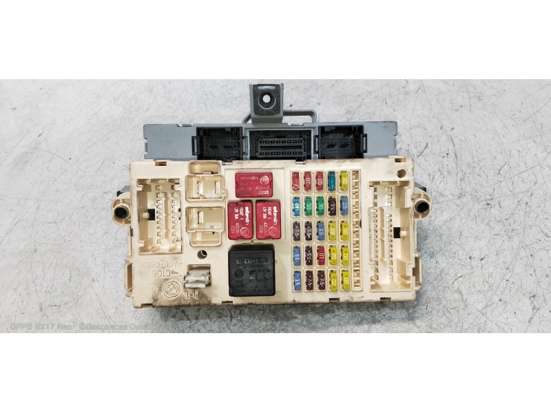 Recambio de caja reles / fusibles para fiat stilo (192) 1.6 16v cat referencia OEM IAM 51755127 501209830030 