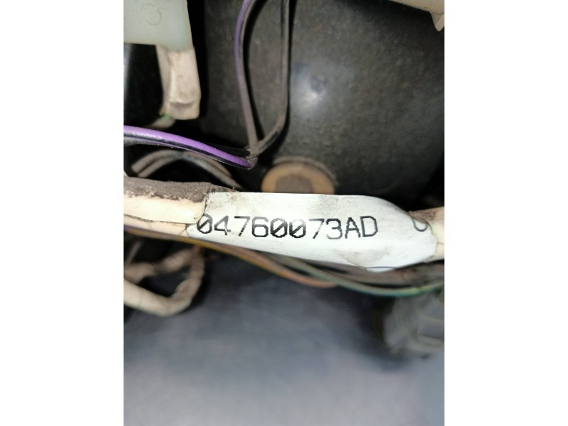 Recambio de piloto trasero derecho para chrysler 300 m (lr) 2.7 v6 referencia OEM IAM 04760073AD  