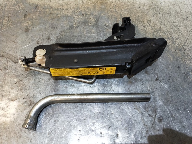 Recambio de gato para volkswagen golf v berlina (1k1) highline referencia OEM IAM   