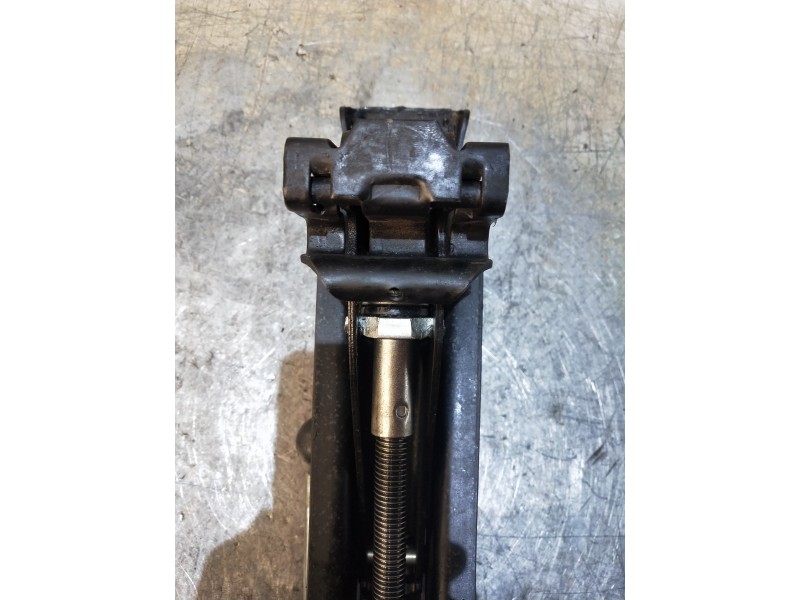 Recambio de gato para volkswagen golf v berlina (1k1) highline referencia OEM IAM   