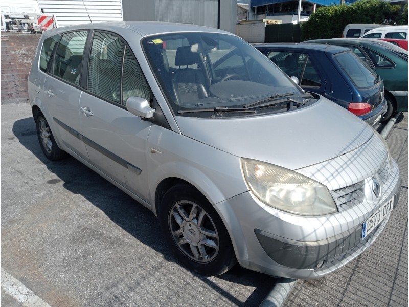 renault scenic ii del año 2005