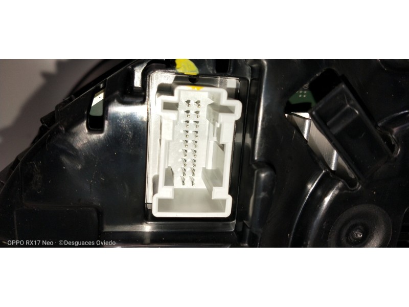 Recambio de cuadro instrumentos para mercedes clase c (w205) lim. 2.1 cdi cat referencia OEM IAM A2059001018 A2C98481600 A205901