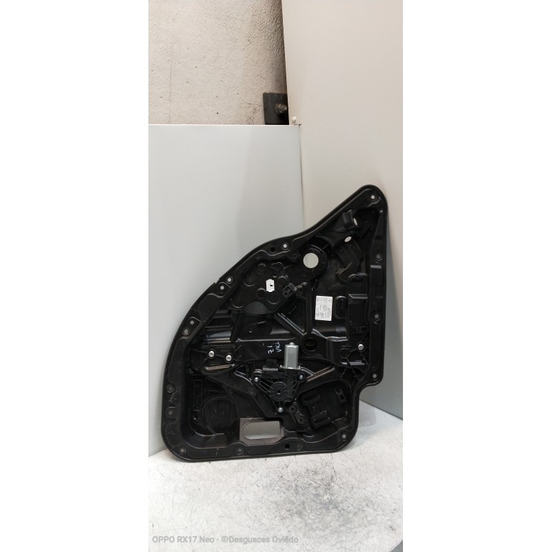 Recambio de elevalunas trasero izquierdo para mercedes clase c (w205) lim. 2.1 cdi cat referencia OEM IAM A2057300179 A099730370