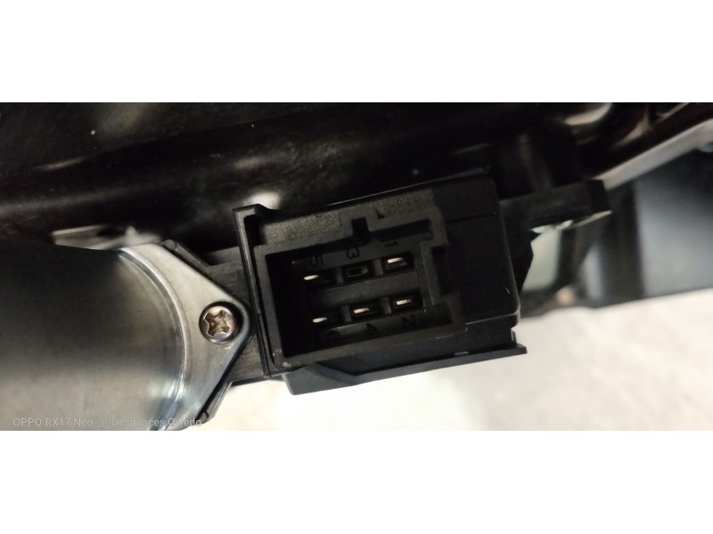 Recambio de elevalunas trasero derecho para mercedes clase c (w205) lim. 2.1 cdi cat referencia OEM IAM A2057300279 A099730800 A