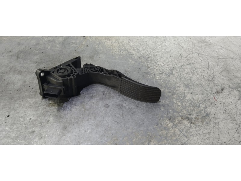 Recambio de potenciometro pedal para mercedes sprinter iii furgón fwd 2.1 cdi cat referencia OEM IAM A9073010100 0280755357 