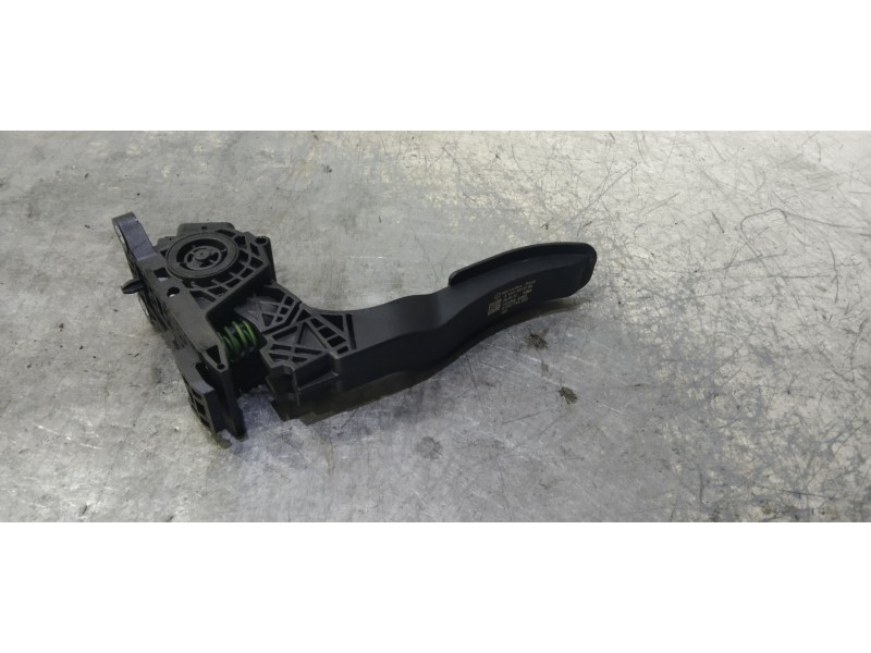 Recambio de potenciometro pedal para mercedes sprinter iii furgón fwd 2.1 cdi cat referencia OEM IAM A9073010100 0280755357 
