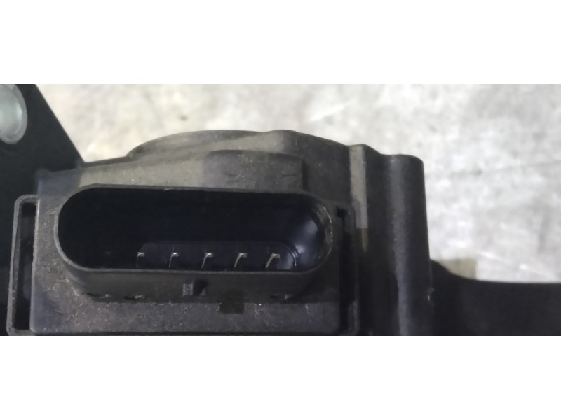 Recambio de potenciometro pedal para mercedes sprinter iii furgón fwd 2.1 cdi cat referencia OEM IAM A9073010100 0280755357 