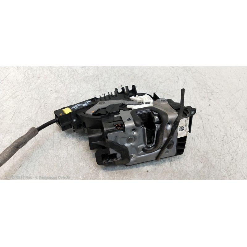 Recambio de motor cierre centralizado trasero derecho para mercedes clase c (w205) lim. 2.1 cdi cat referencia OEM IAM A09973038
