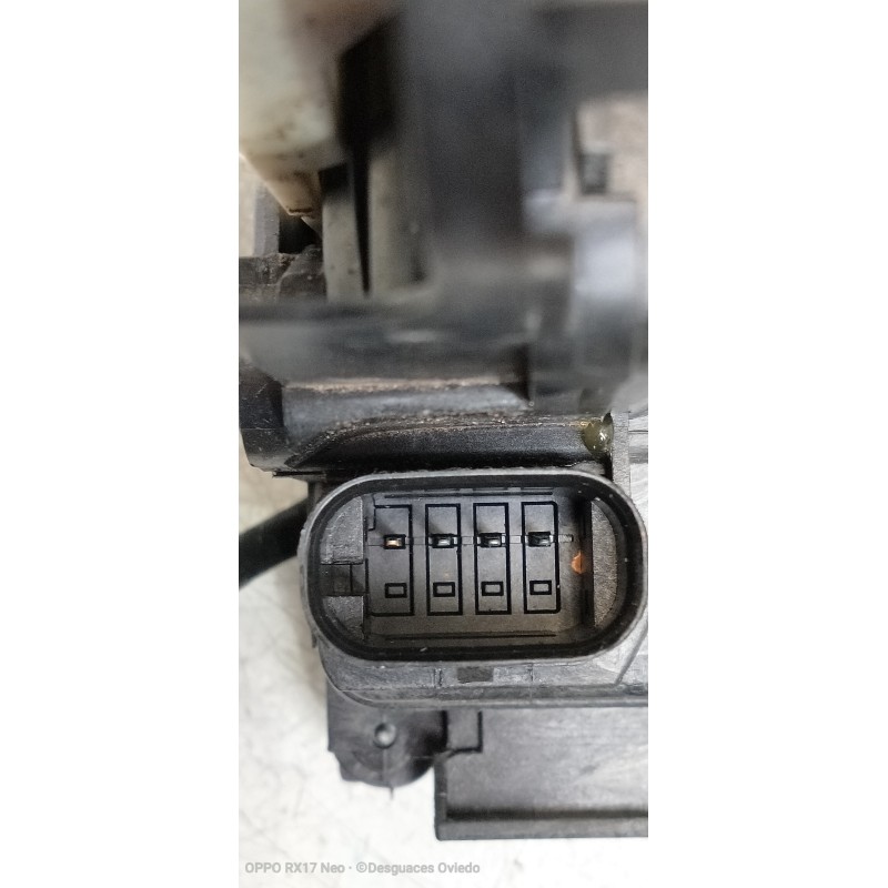 Recambio de motor cierre centralizado trasero derecho para mercedes clase c (w205) lim. 2.1 cdi cat referencia OEM IAM A09973038