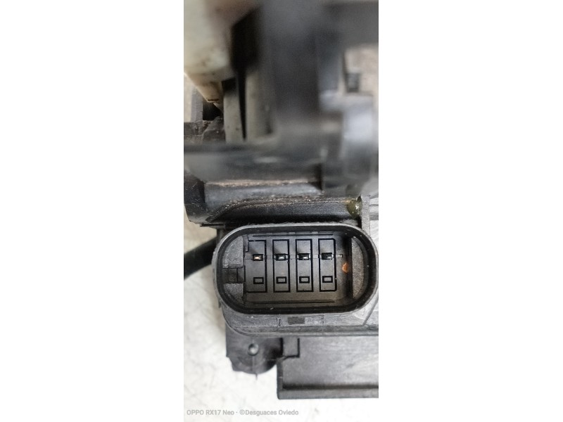 Recambio de motor cierre centralizado trasero derecho para mercedes clase c (w205) lim. 2.1 cdi cat referencia OEM IAM A09973038