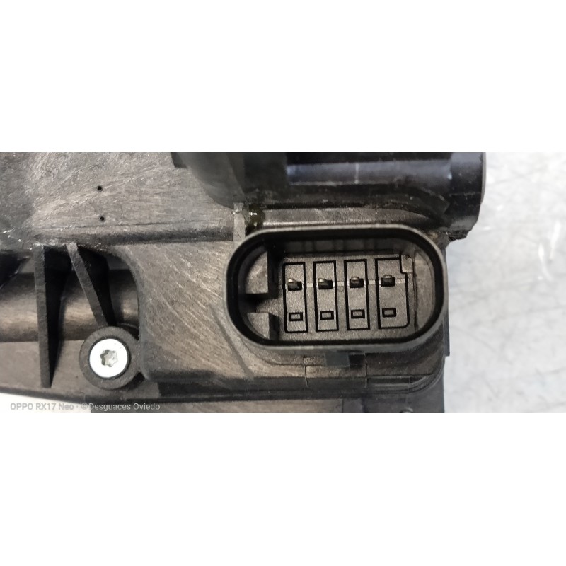 Recambio de motor cierre centralizado delantero izquierdo para mercedes clase c (w205) lim. 2.1 cdi cat referencia OEM IAM A0997