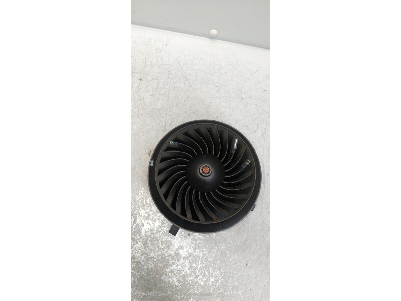 Recambio de motor calefaccion para mercedes clase c (w205) lim. 2.1 cdi cat referencia OEM IAM   