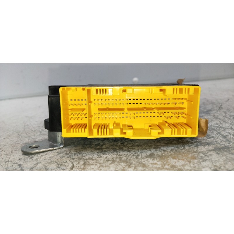 Recambio de centralita airbag para mercedes clase c (w205) lim. 2.1 cdi cat referencia OEM IAM A2059008618 A2059018308 A2C927040