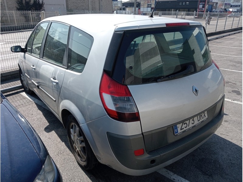 renault scenic ii del año 2005