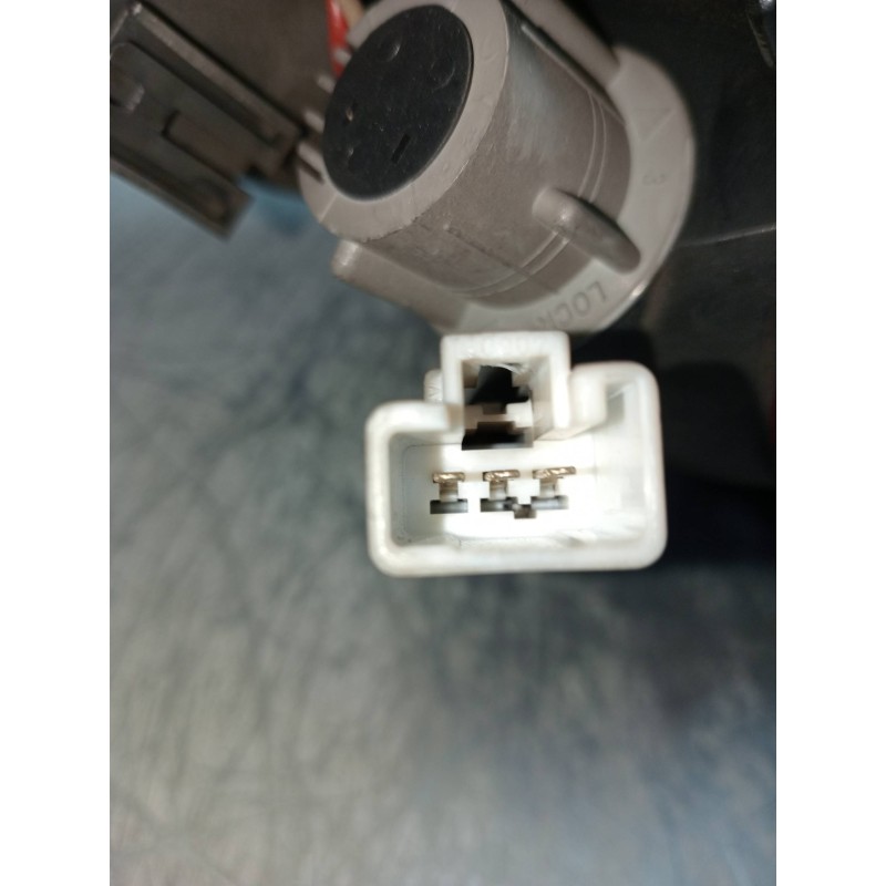 Recambio de piloto trasero izquierdo interior para toyota carina (t19) 2.0 td xl (4-ptas.) referencia OEM IAM   