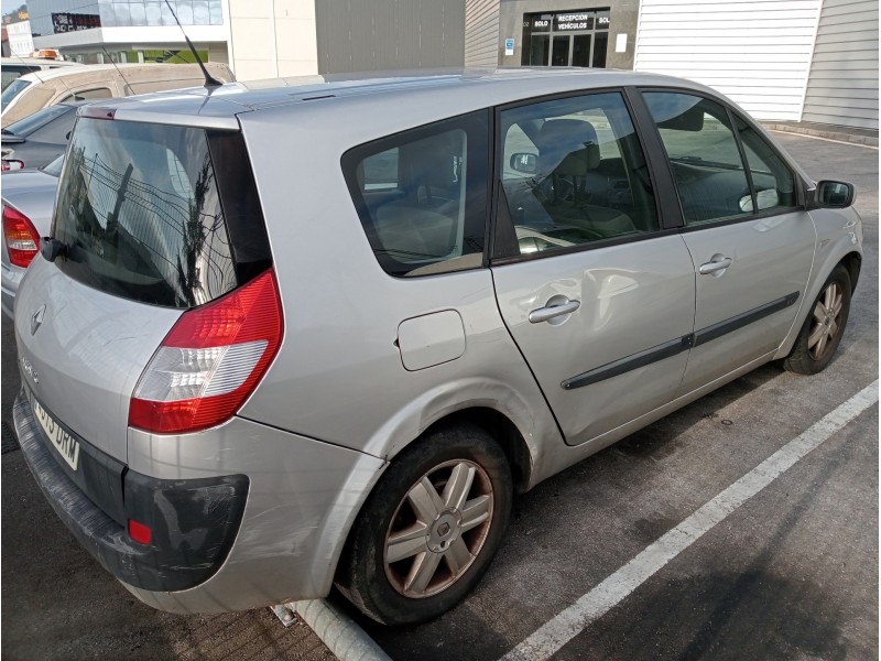 renault scenic ii del año 2005