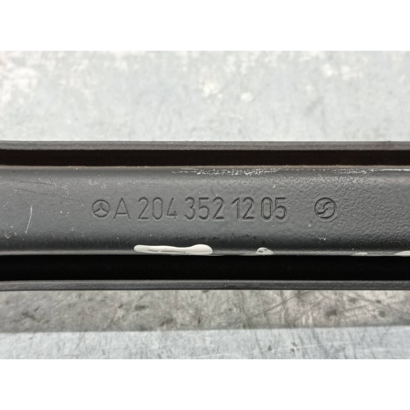 Recambio de brazo suspension inferior trasero izquierdo para mercedes clase c (w205) lim. 2.1 cdi cat referencia OEM IAM A204352