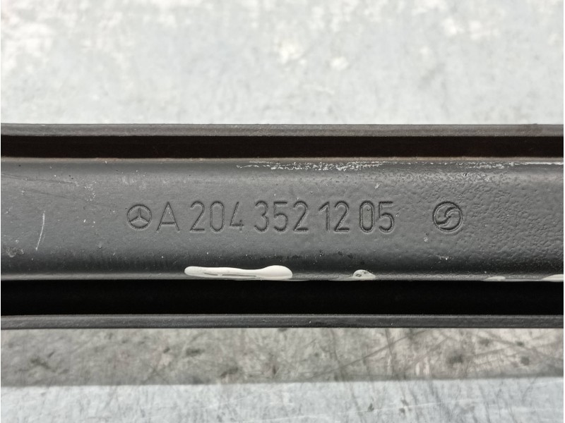 Recambio de brazo suspension inferior trasero izquierdo para mercedes clase c (w205) lim. 2.1 cdi cat referencia OEM IAM A204352