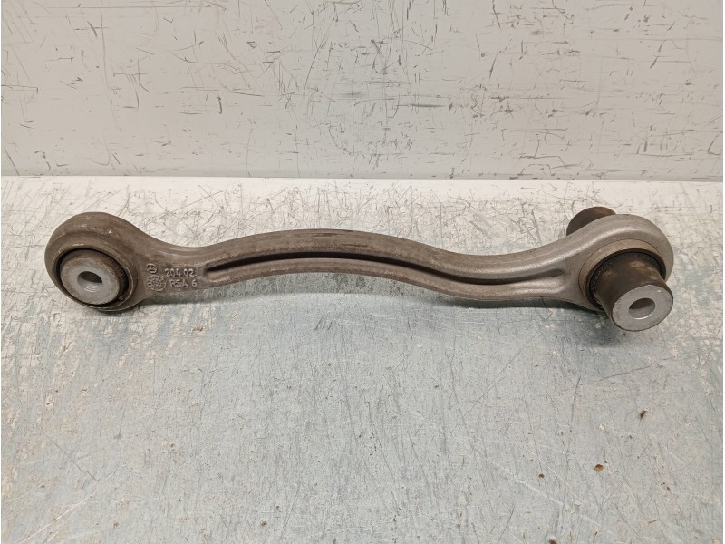 Recambio de brazo suspension superior trasero derecho para mercedes clase c (w205) lim. 2.1 cdi cat referencia OEM IAM   