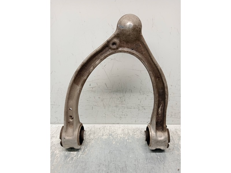 Recambio de brazo suspension superior delantero derecho para mercedes clase c (w205) lim. 2.1 cdi cat referencia OEM IAM   