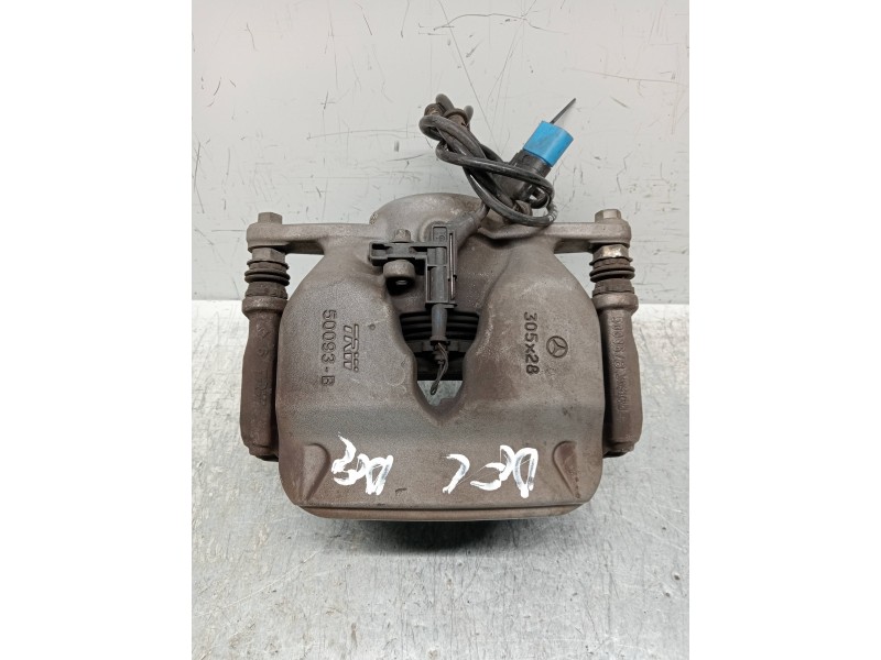 Recambio de pinza freno delantera derecha para mercedes clase c (w205) lim. 2.1 cdi cat referencia OEM IAM   