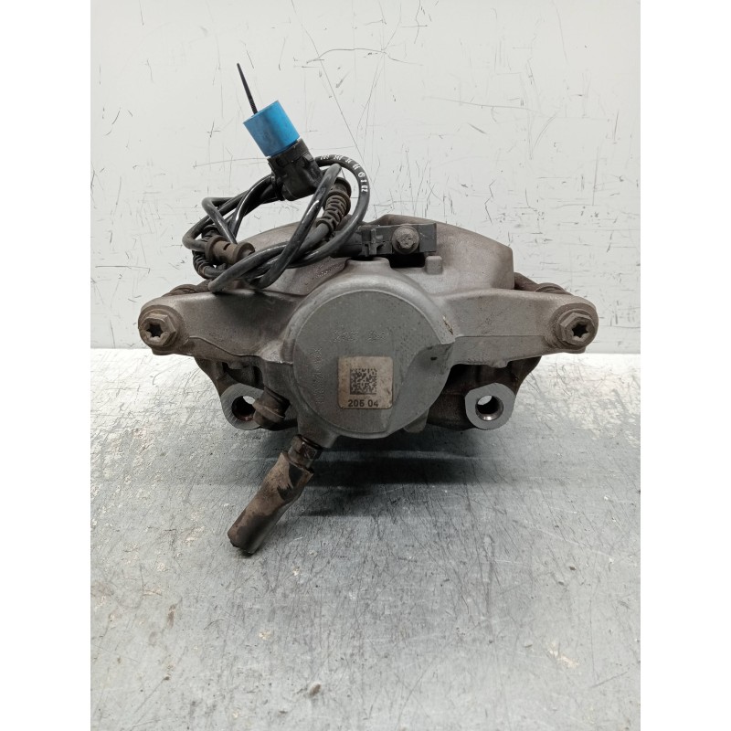 Recambio de pinza freno delantera derecha para mercedes clase c (w205) lim. 2.1 cdi cat referencia OEM IAM   