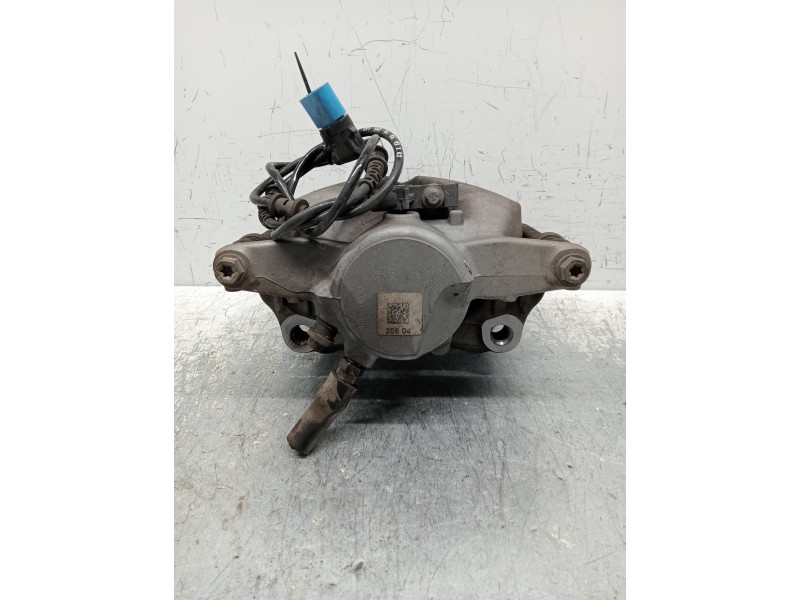 Recambio de pinza freno delantera derecha para mercedes clase c (w205) lim. 2.1 cdi cat referencia OEM IAM   