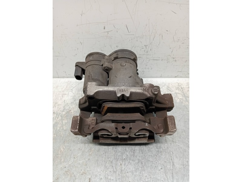 Recambio de pinza freno trasera derecha para mercedes clase c (w205) lim. 2.1 cdi cat referencia OEM IAM A2054232098  