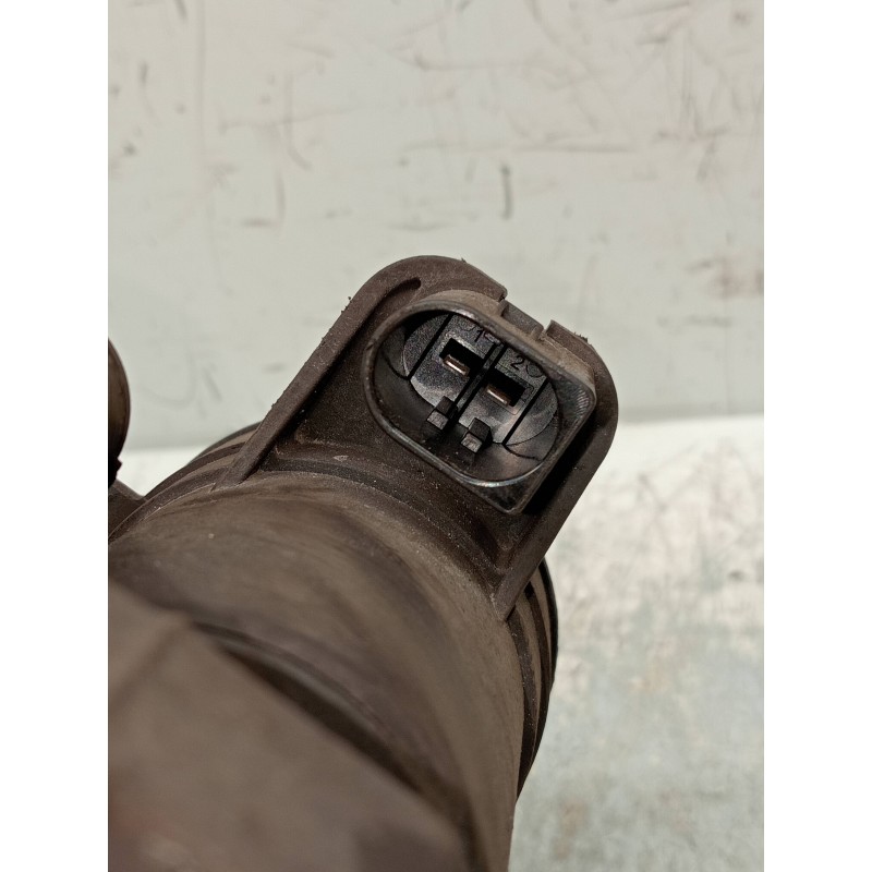 Recambio de pinza freno trasera derecha para mercedes clase c (w205) lim. 2.1 cdi cat referencia OEM IAM A2054232098  