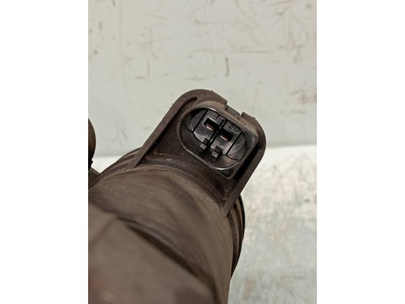 Recambio de pinza freno trasera derecha para mercedes clase c (w205) lim. 2.1 cdi cat referencia OEM IAM A2054232098  