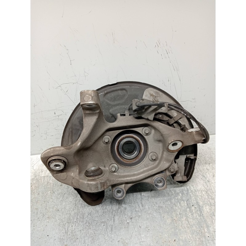 Recambio de mangueta trasera derecha para mercedes clase c (w205) lim. 2.1 cdi cat referencia OEM IAM   