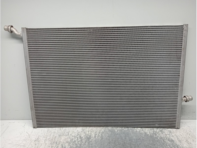 Recambio de radiador agua para mercedes clase c (w205) lim. 2.1 cdi cat referencia OEM IAM A0995002003 CC585004 