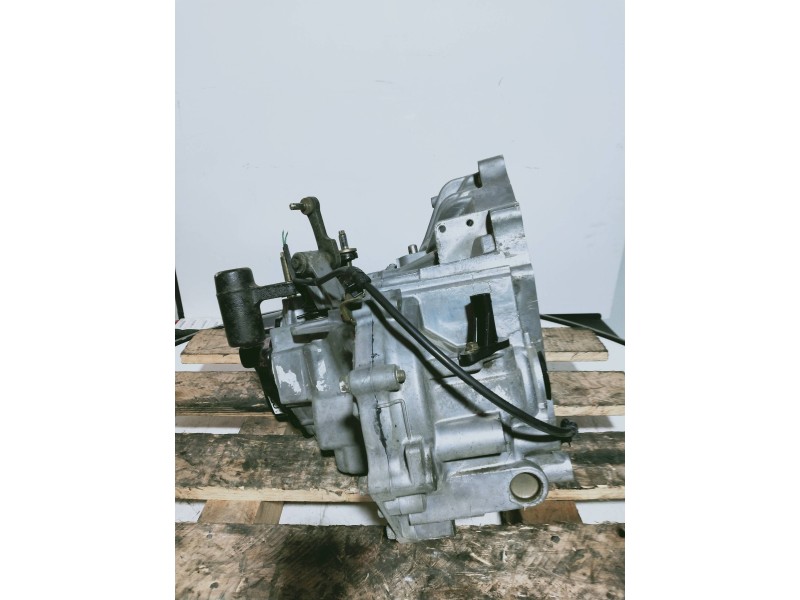 Recambio de caja cambios para mazda 6 berlina (gg) 1.8 active (5-ptas.) referencia OEM IAM GDFB GC130 3TF1206818