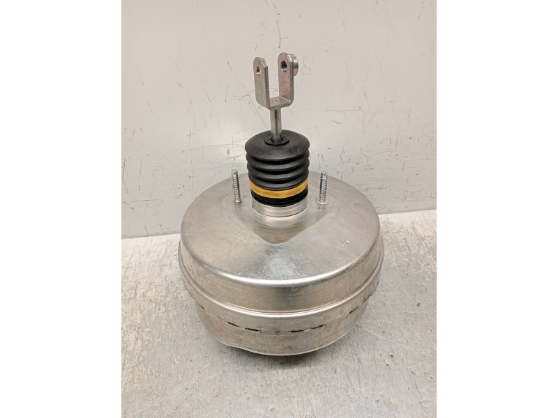 Recambio de servofreno para mercedes clase c (w205) lim. 2.1 cdi cat referencia OEM IAM A2054300030  