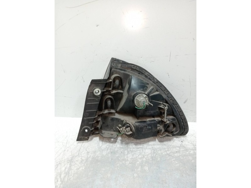 Recambio de piloto trasero izquierdo interior para toyota corolla (e11) referencia OEM IAM   