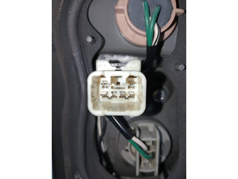 Recambio de piloto trasero izquierdo para toyota corolla familiar (e12) 1.4 turbodiesel cat referencia OEM IAM   
