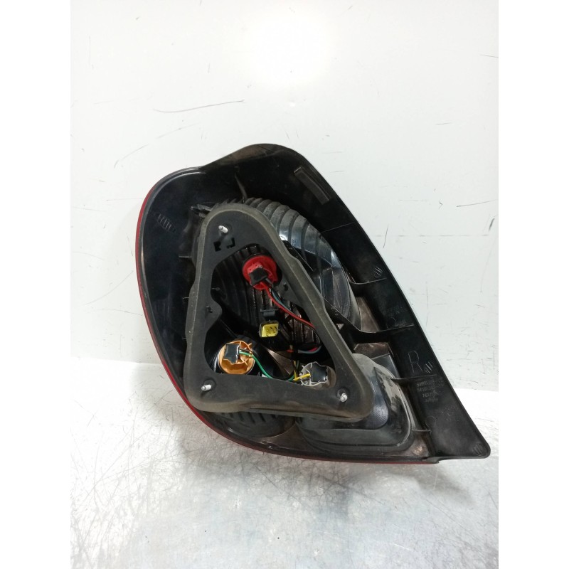 Recambio de piloto trasero derecho para toyota corolla (e11) 1.4 16v cat referencia OEM IAM 54596293  