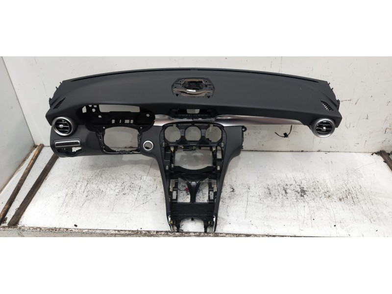 Recambio de salpicadero para mercedes clase c (w205) lim. 2.1 cdi cat referencia OEM IAM   