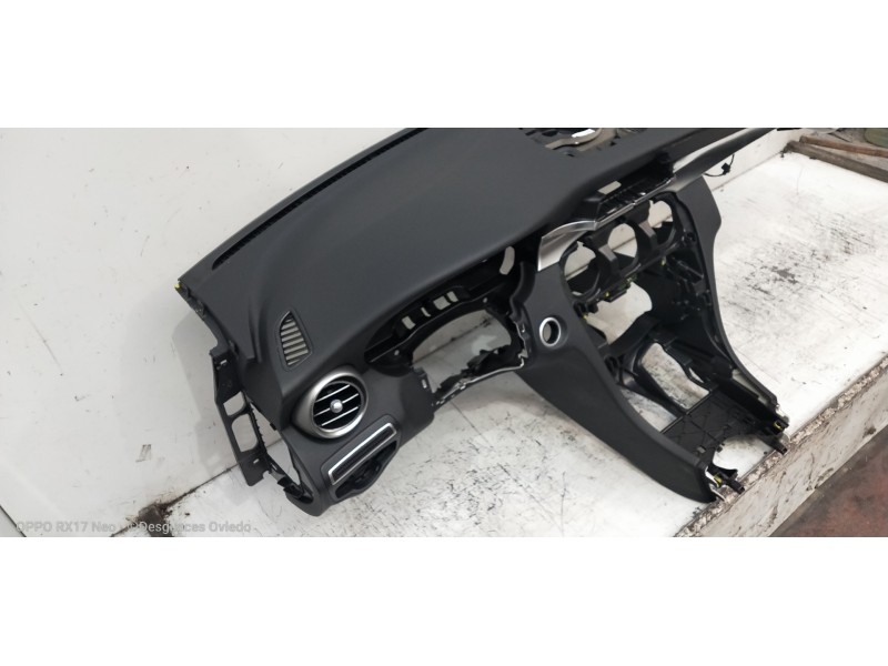 Recambio de salpicadero para mercedes clase c (w205) lim. 2.1 cdi cat referencia OEM IAM   