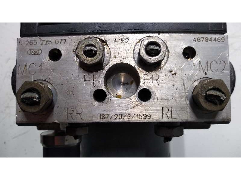 Recambio de abs para fiat stilo (192) 2.4 cat referencia OEM IAM 0265225077 0265950032 46784469