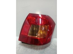 Recambio de piloto trasero derecho para toyota corolla (e12) 2.0 d-4d linea luna berlina referencia OEM IAM   