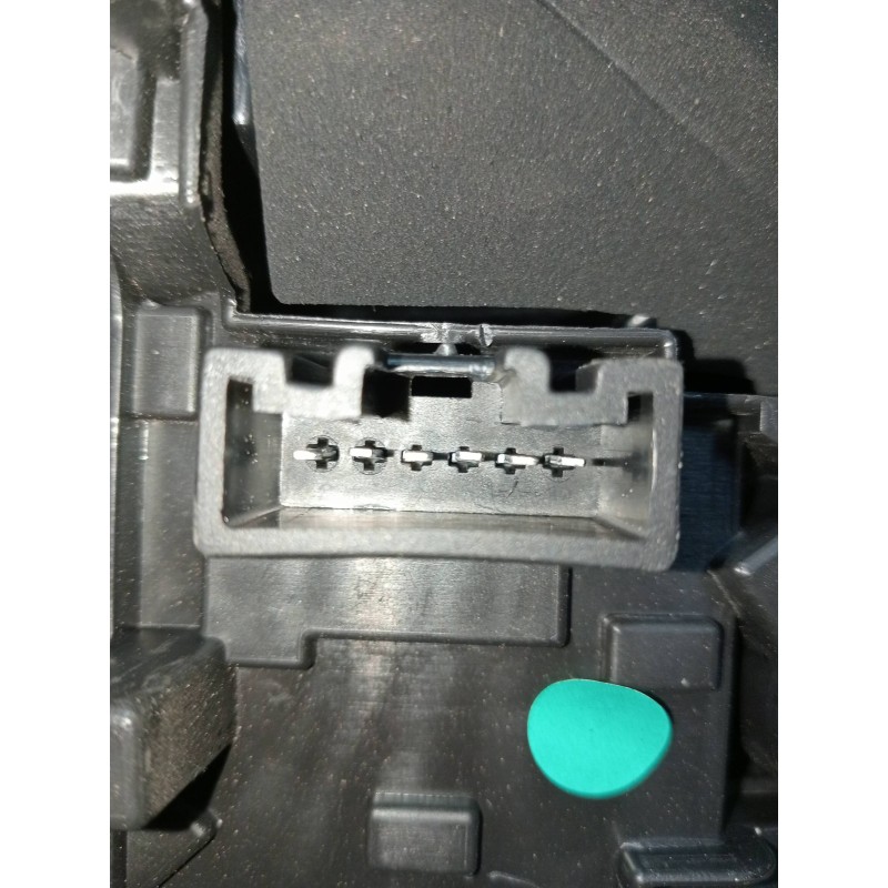 Recambio de piloto trasero izquierdo para toyota corolla (e12) 2.0 d-4d linea luna berlina referencia OEM IAM   