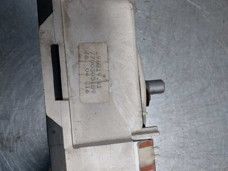 Recambio de cuadro instrumentos para renault rapid/express (f40) 1.3 básico familiar / rl (f406) referencia OEM IAM 7700305189 E