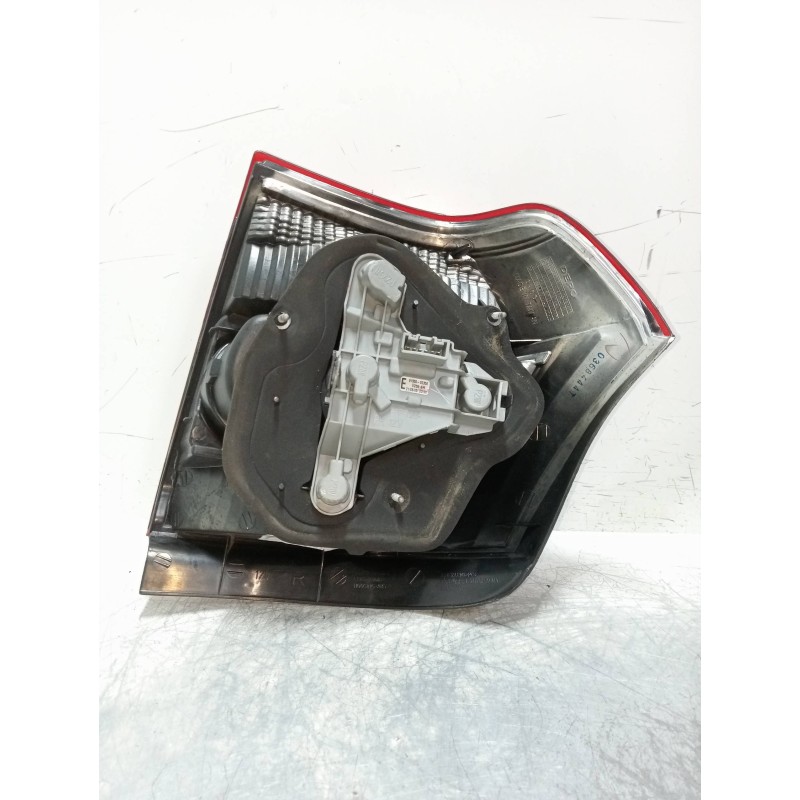 Recambio de piloto trasero derecho para toyota corolla (e12) 1.4 turbodiesel cat referencia OEM IAM   
