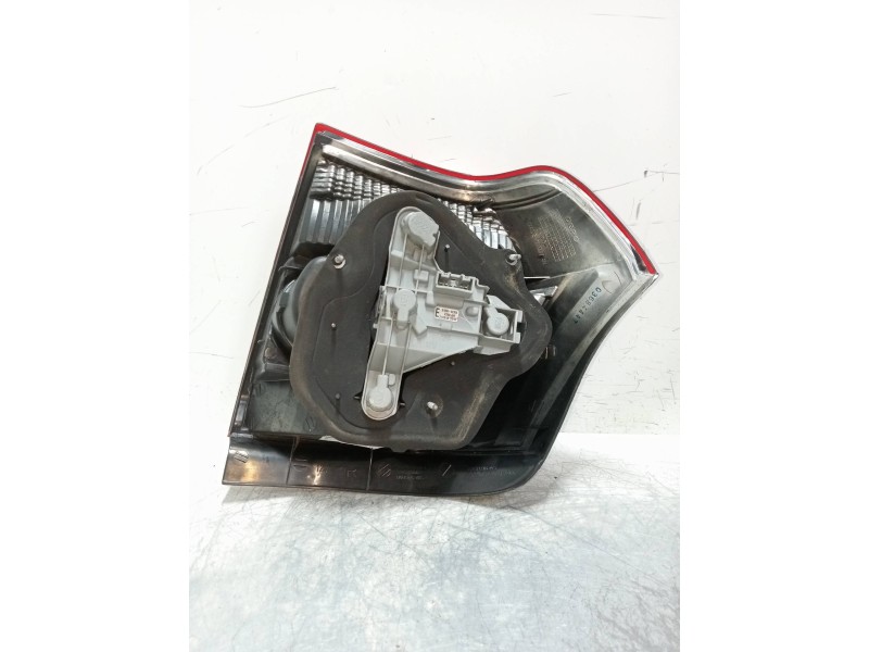 Recambio de piloto trasero derecho para toyota corolla (e12) 1.4 turbodiesel cat referencia OEM IAM   