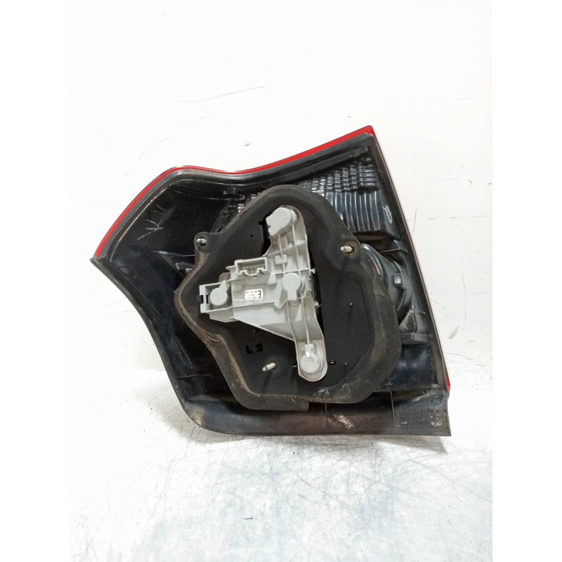 Recambio de piloto trasero izquierdo para toyota corolla familiar (e12) 1.4 d-4d luna referencia OEM IAM   