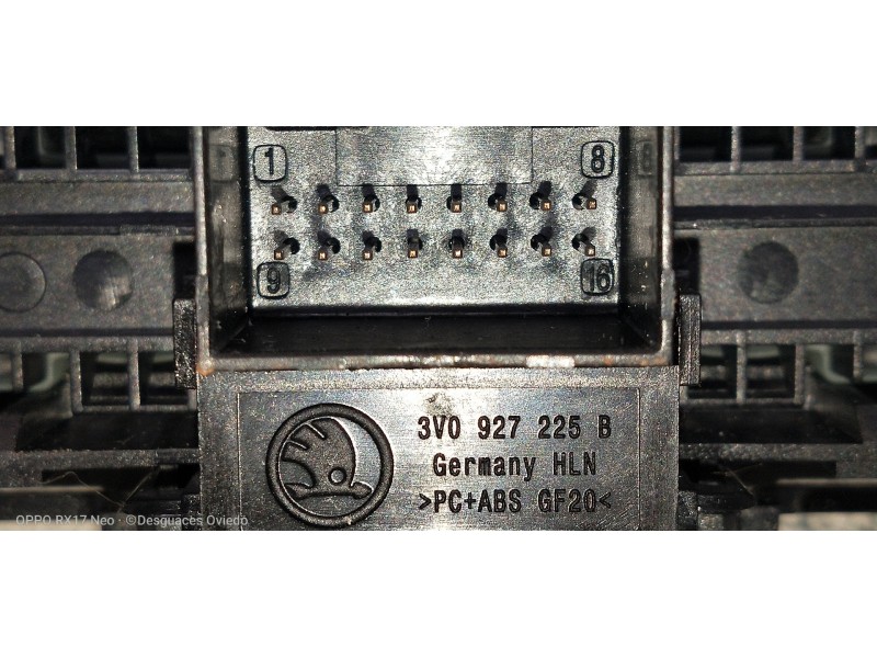 Recambio de mando multifuncion para skoda superb (3v3) active referencia OEM IAM 3V0927225B  