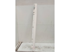 Recambio de faldon lateral para mercedes clase c (w205) lim. 2.1 cdi cat referencia OEM IAM   DERECHO