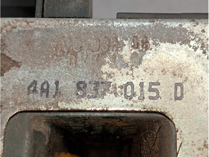 Recambio de motor cierre centralizado delantero izquierdo para audi a6 berlina (c4) 2.8 referencia OEM IAM 4A1837015D  5P
